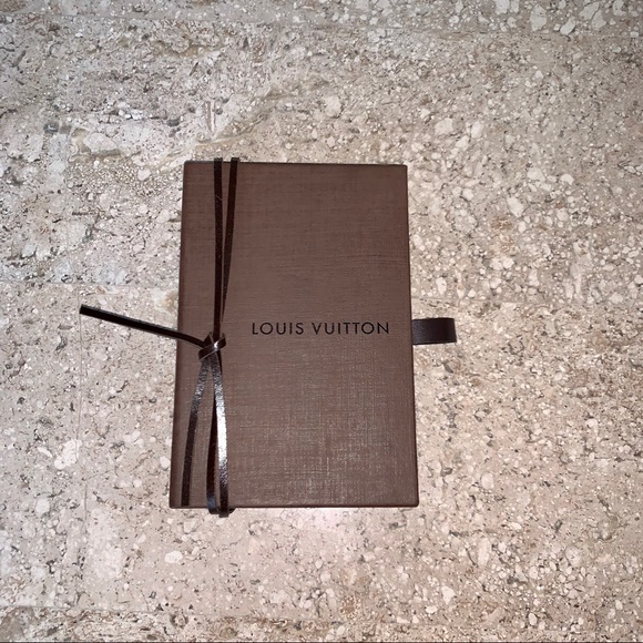 Louis Vuitton Gift & Storage Box - Picture 2 of 8